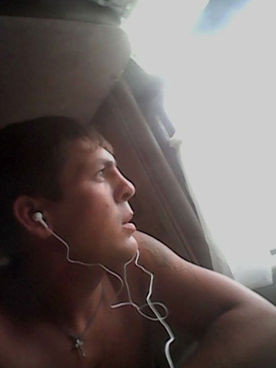 Александр Николаев