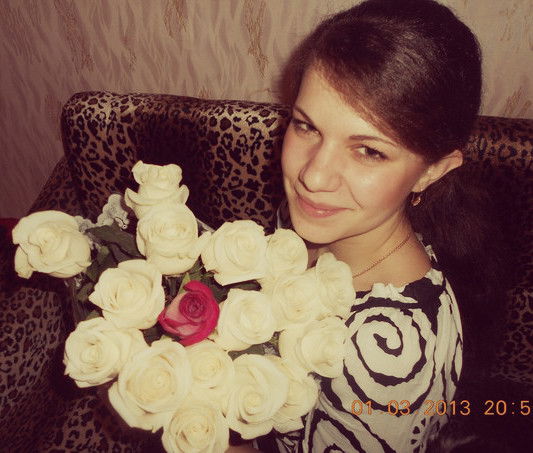 Яна Довгалюк