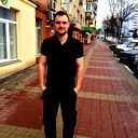 Евгений Задесенец