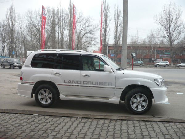 Олег Усачев