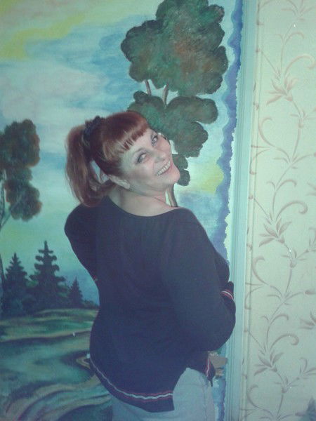 Лена Янушковская