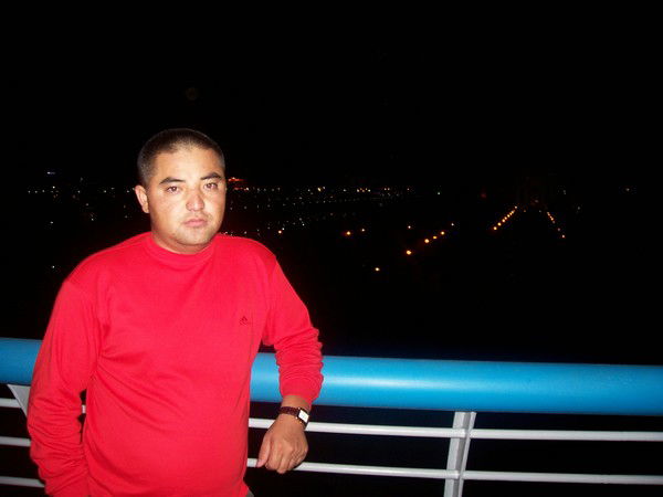 Султан Ахметов