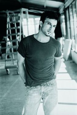 Жан Баймурзаев