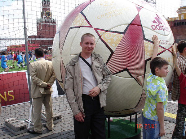 Андрей Азралькин