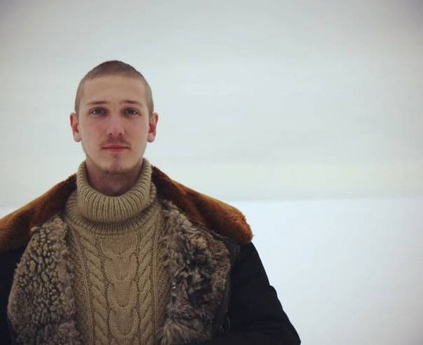 Неизвестно Неизвестно