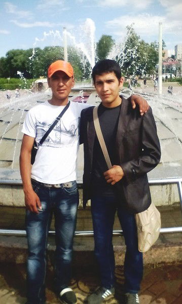 Толибжон Шарипов