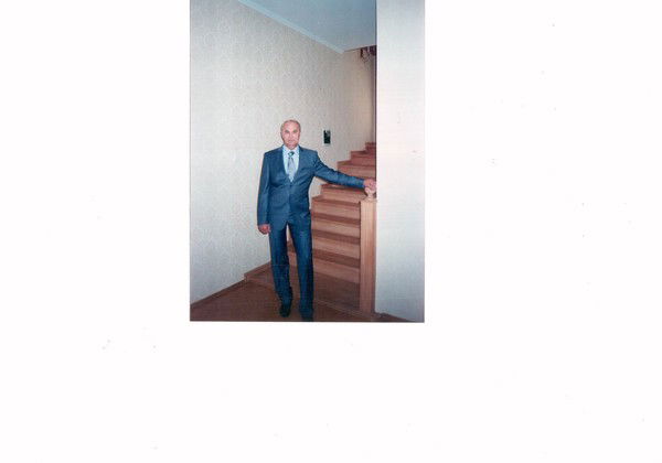 Попов Виктор