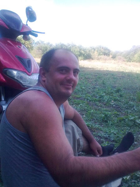 Андрей Костенко