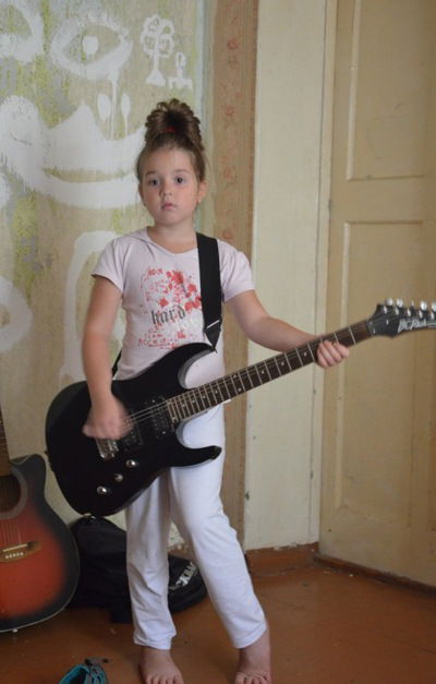 Саша Шелия-Чувелёва