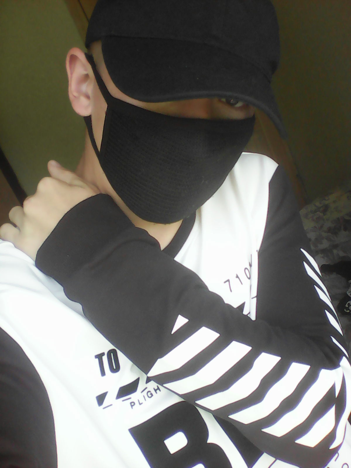 Игорь Оленик