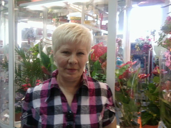 Люба Нестерова