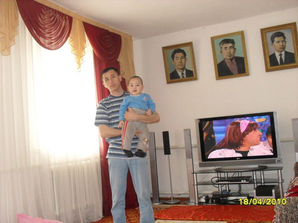 Аян Жоламанов