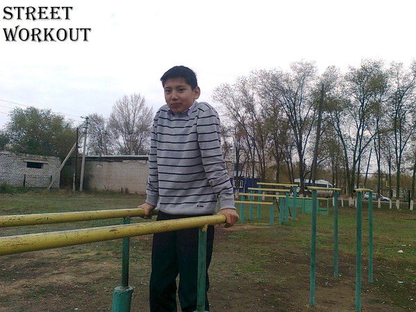 Рустам Досмурзиев