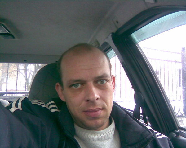 Михаил Симонов