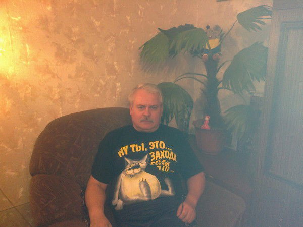 Виктор Константинов