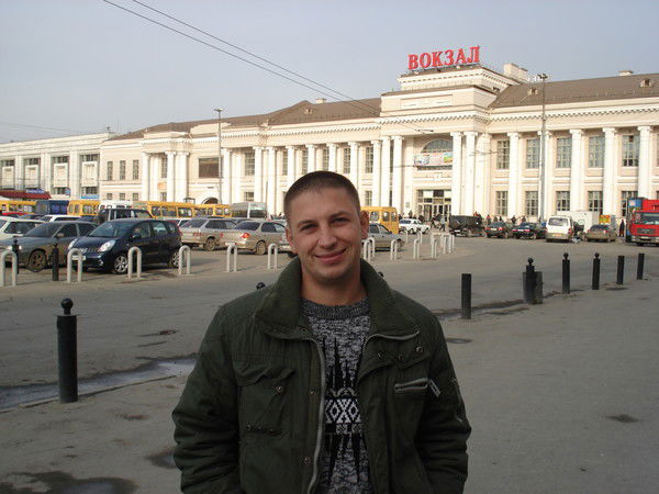 Роман Гладышев