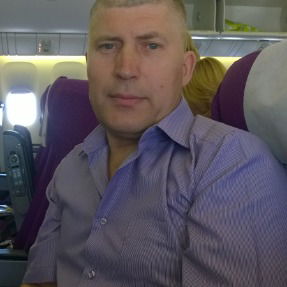 Игорь Кузнецов