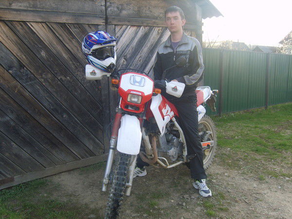 Андрей Гладкий