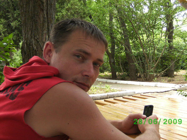 Дмитрий Скляренко