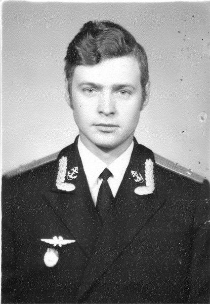 Николай Воробьев