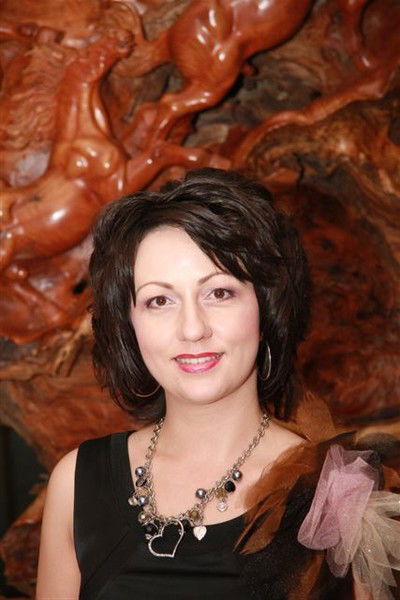 Яна Бекенова