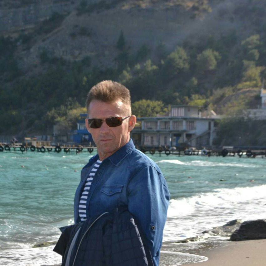 Александр Смирнов