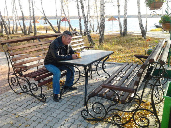 Геннадий Снегирёв