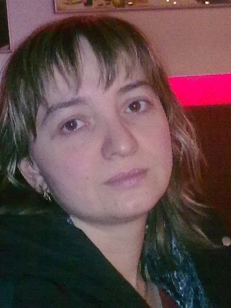 Елена Попова