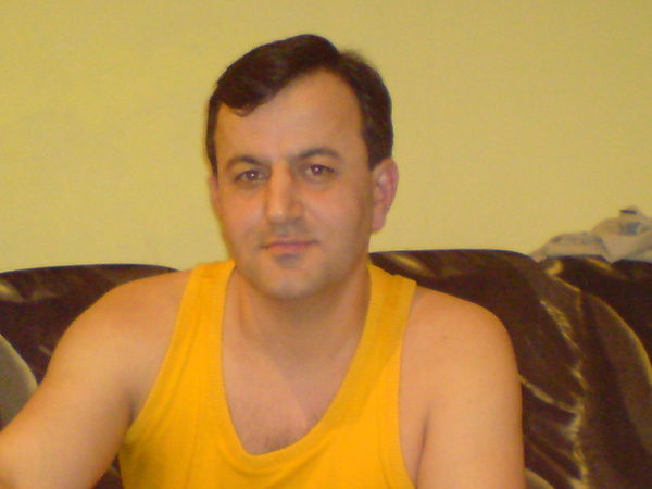 Шафи Улуханов