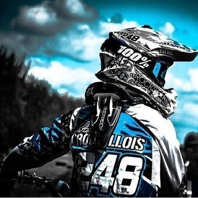 Эдуард Волков