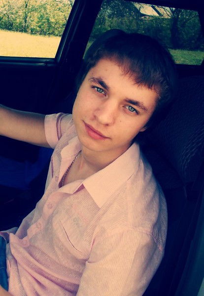 Артем Хаустов