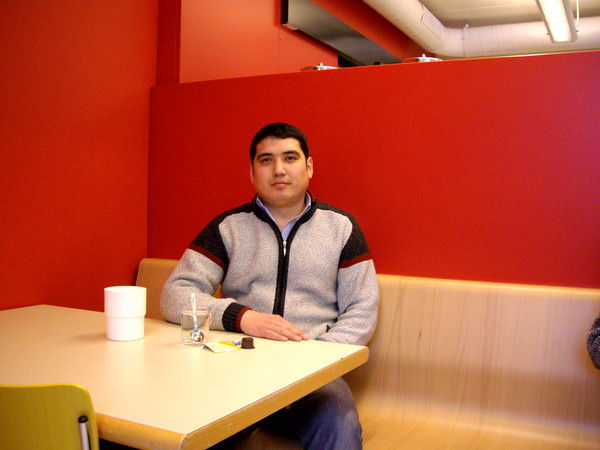 Алмаз Арапов