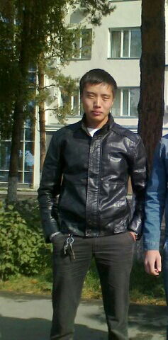 Жарас Сапаргалиев