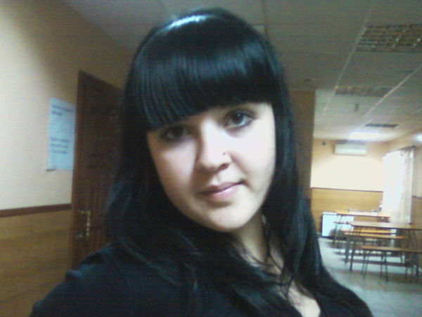 Оленька Якимова