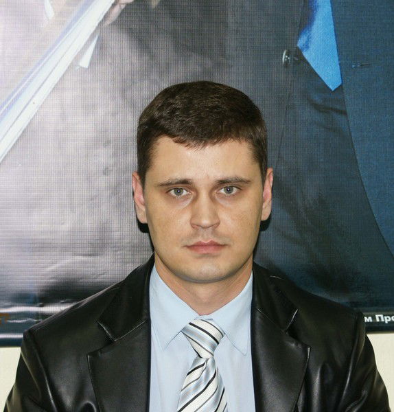 Антон Холодилов