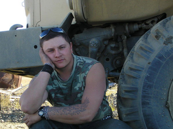 Валя Сидоров