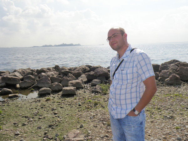 Алексей Попов