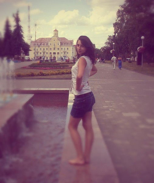 Юля Василенко