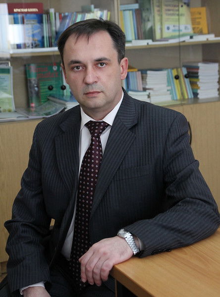 Александр Сергеев