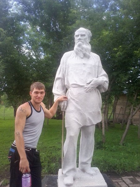 Антон Хайруллин