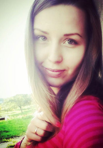 Настёна Асюлевич