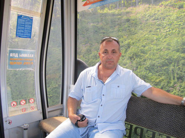 Анатолий Величко