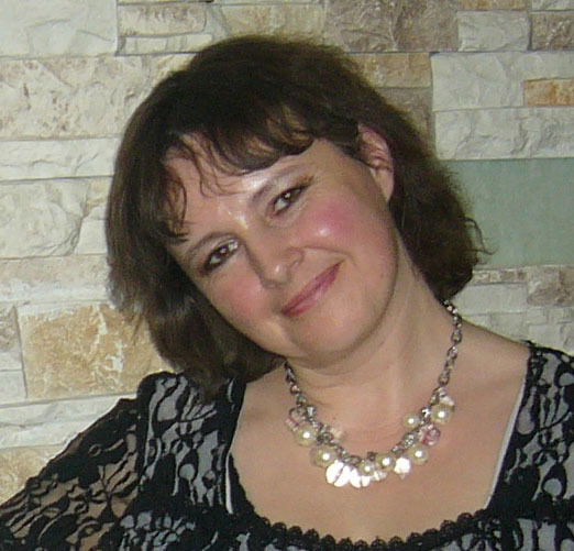 Наташа Хусаинова