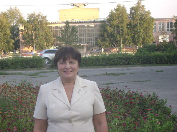 Людмила Хохлова