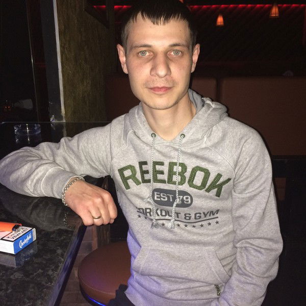 Роман Языков