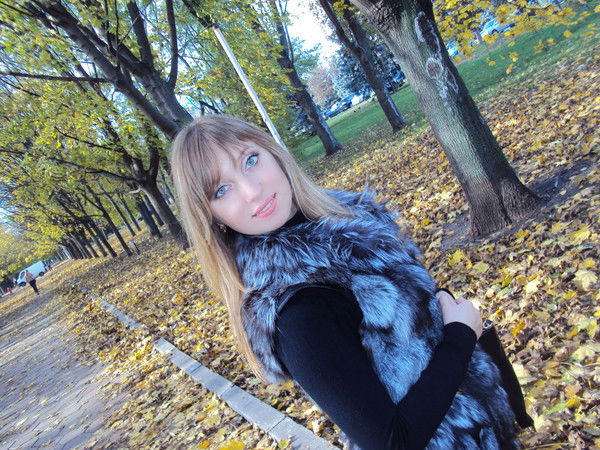 Оленька Робу