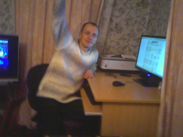 Олег Лебедев