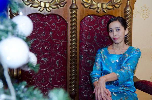 Gulmira@@@@@@ Batyrbekova