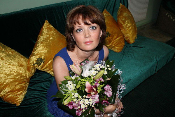 Елена Оболонская