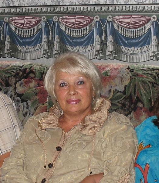 Анна Жуковская